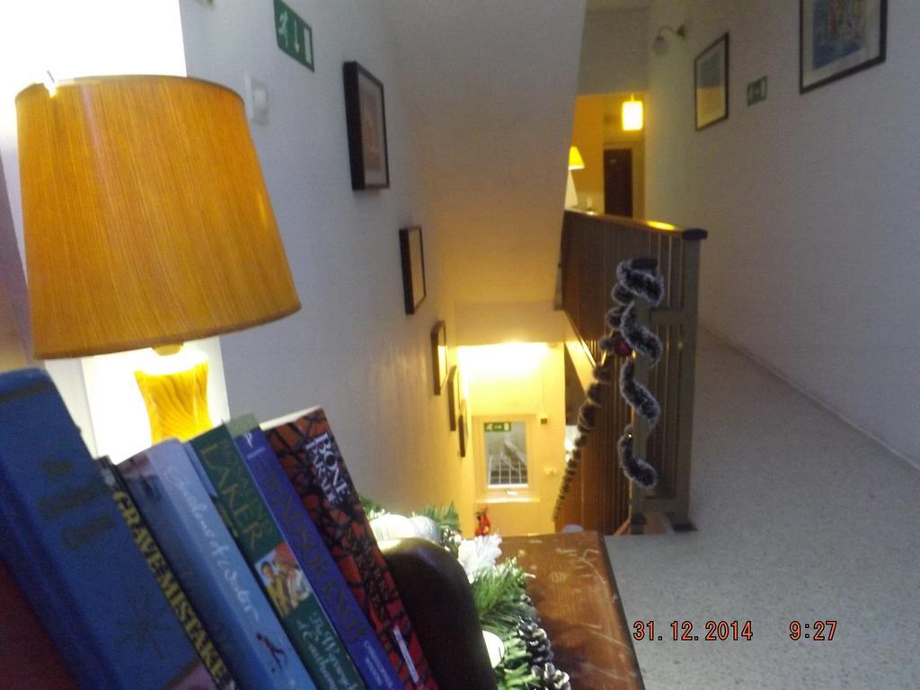 Sunstone Boutique Guest House Buġibba Ngoại thất bức ảnh