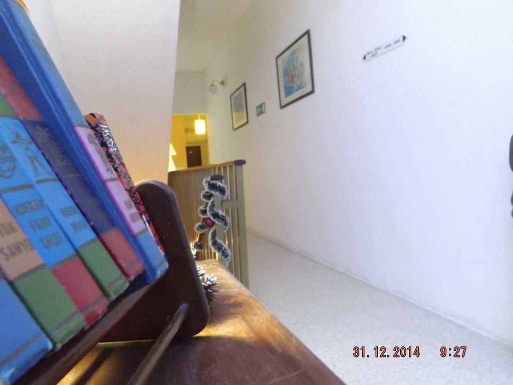 Sunstone Boutique Guest House Buġibba Ngoại thất bức ảnh
