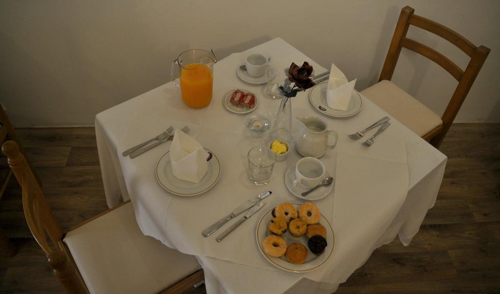 Sunstone Boutique Guest House Buġibba Ngoại thất bức ảnh