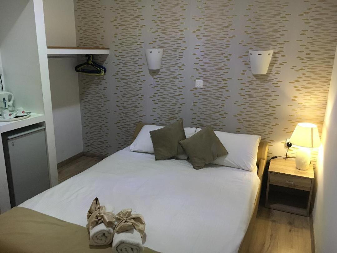 Sunstone Boutique Guest House Buġibba Ngoại thất bức ảnh