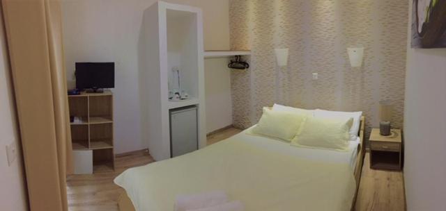 Sunstone Boutique Guest House Buġibba Ngoại thất bức ảnh