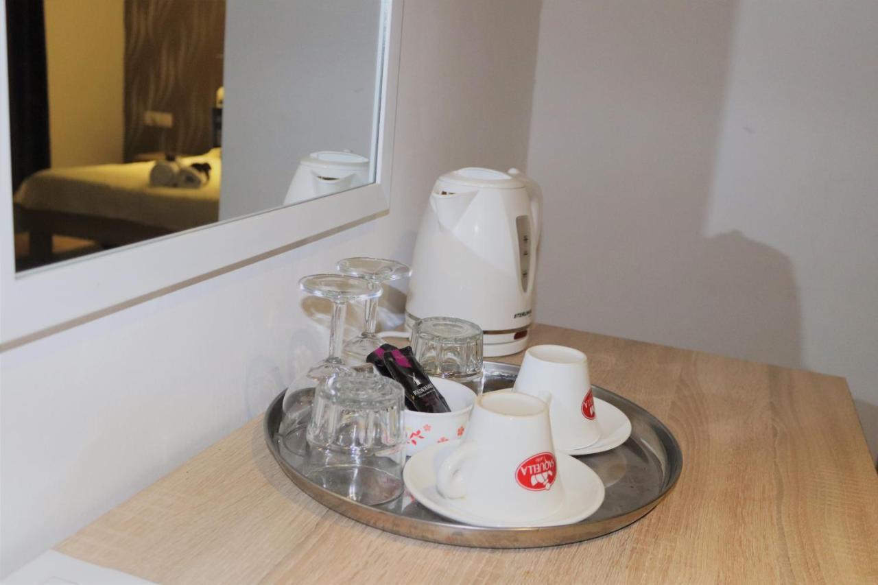 Sunstone Boutique Guest House Buġibba Ngoại thất bức ảnh
